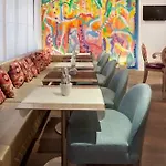 Отель Mayet 3*
