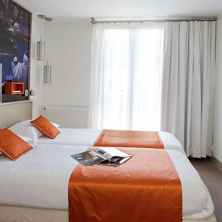 Hotel Mayet 3*