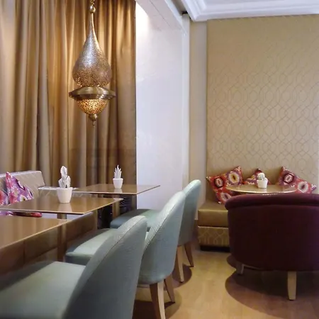 Hotel Mayet Paryż
