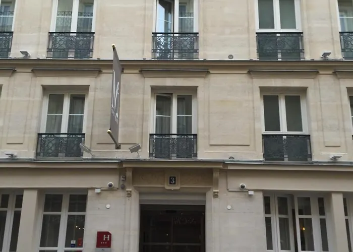 Mayet Paris